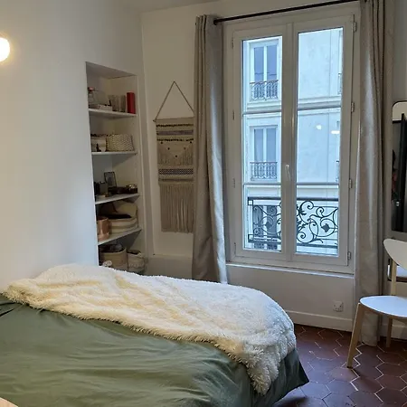 Апартаменты 41 M 2 Steps From Canal Saint-martin *